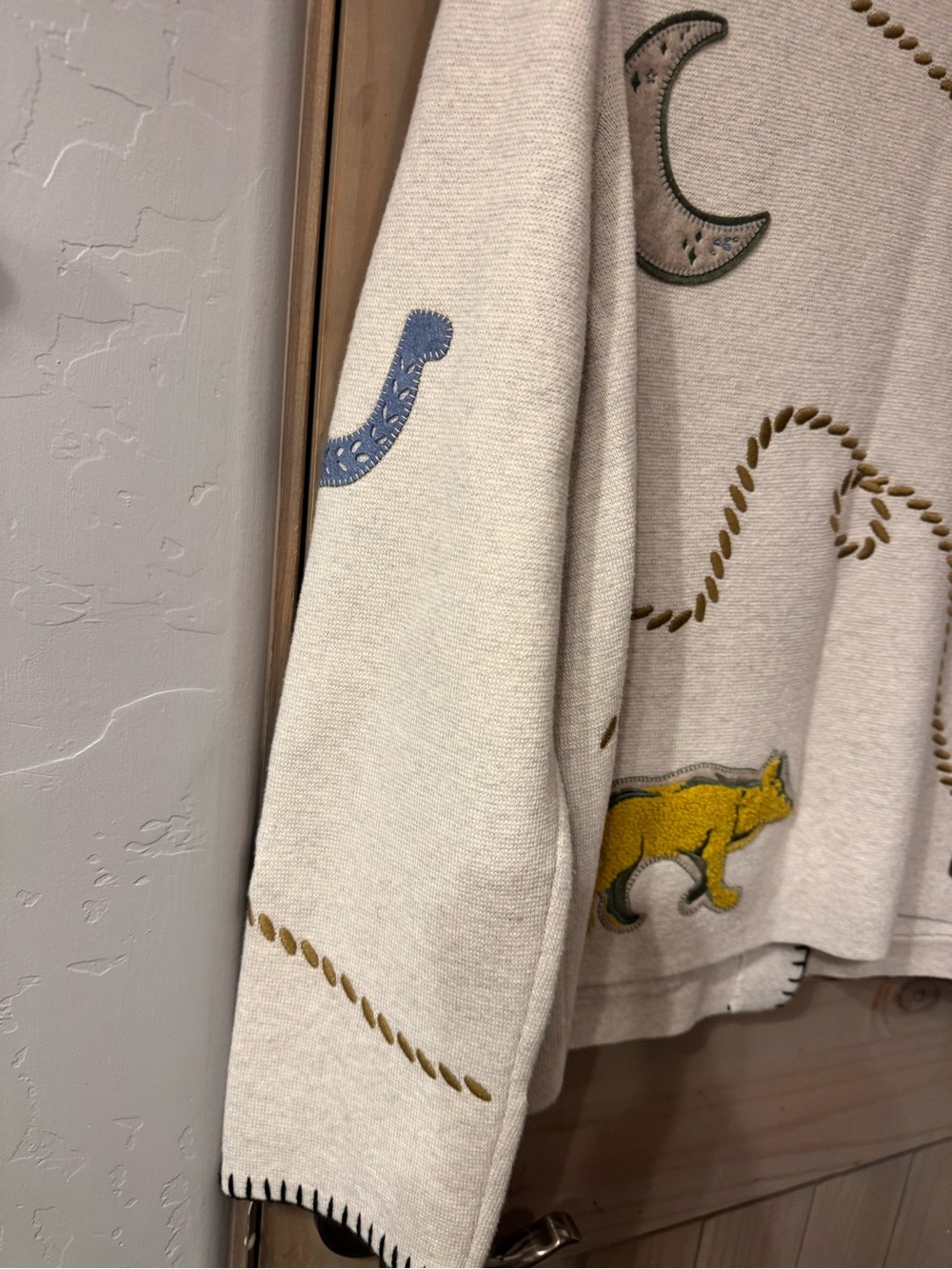 Pendleton Cream Embroidered Western Wool Sweater - Picture 8 of 16
